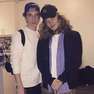 Meet your Posher, Riley